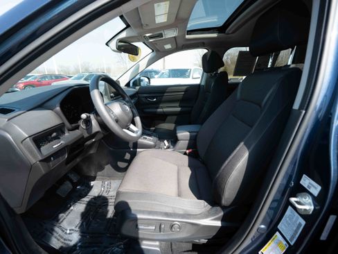 Used 2024 Honda CR-V EX image 9