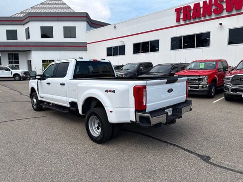 Used 2024 Ford F350 XLT AWD/4WD image 3