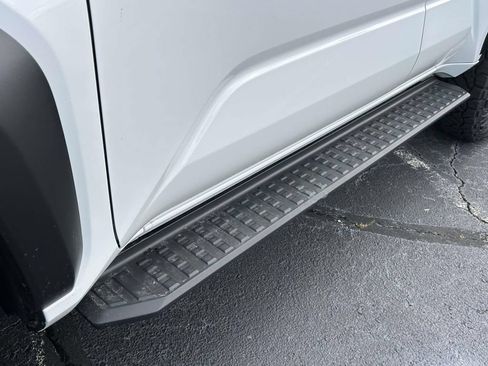 New 2026 Toyota 4Runner TRD Off-Road Premium AWD/4WD image 9