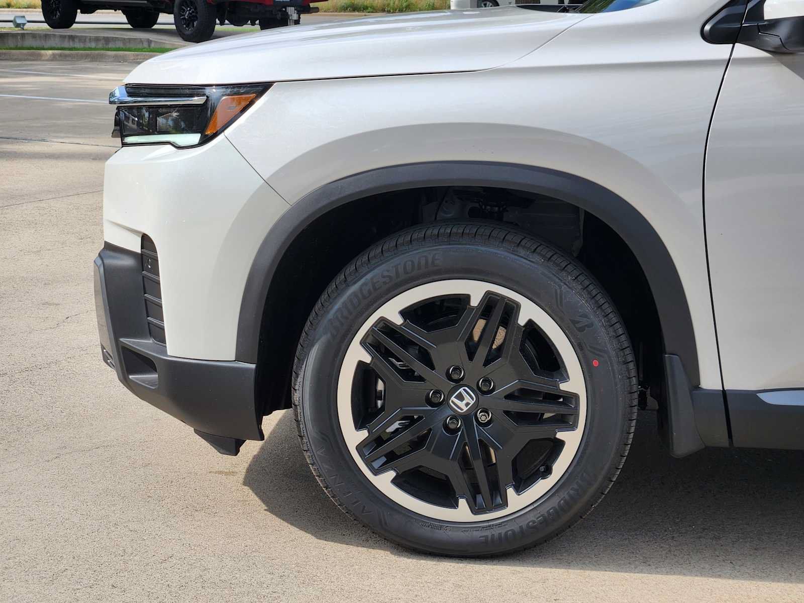 New 2026 Honda Pilot image 6
