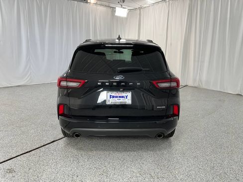 Used 2023 Ford Escape ST-Line w/ Tech Pack #1 AWD/4WD image 4