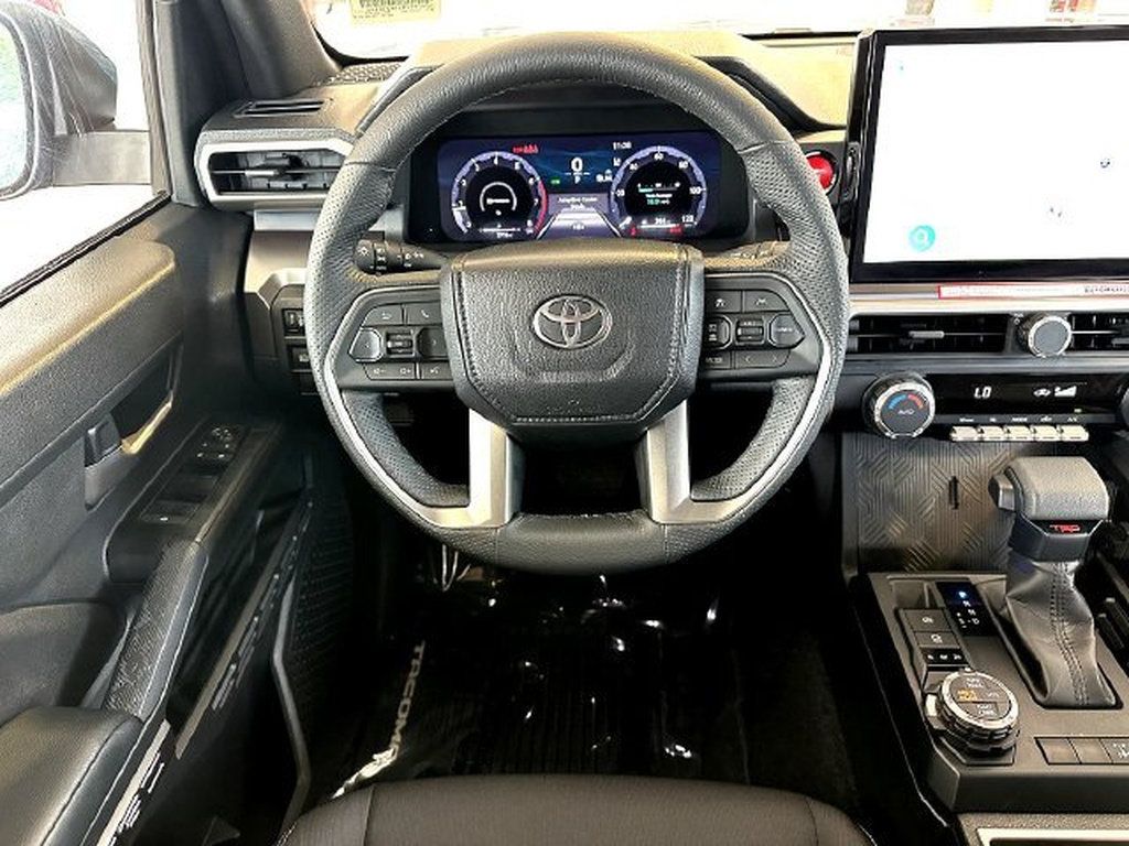 Used 2026 Toyota Tacoma TRD Off-Road AWD/4WD image 21
