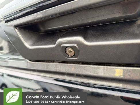 Used 2015 Ford F150 Platinum w/ Equipment Group 701A Luxury image 12