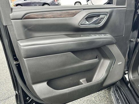 Used 2021 Chevrolet Tahoe LT image 19