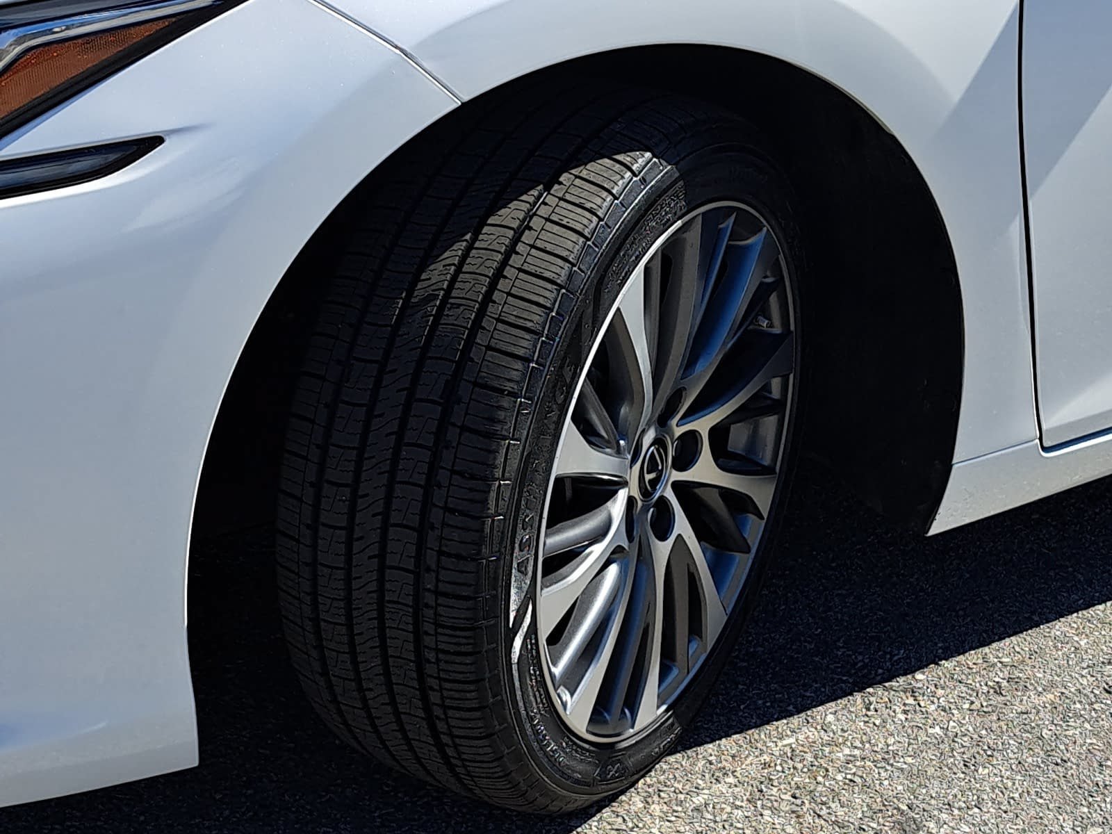 Used 2019 Lexus ES 350 w/ Premium Package FWD image 34