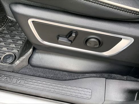 New 2026 RAM 1500 Laramie image 18