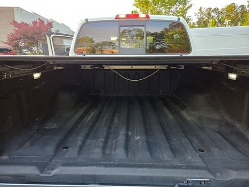 Used 2022 Nissan Frontier PRO-4X w/ Pro-4X Premium Package AWD/4WD image 27