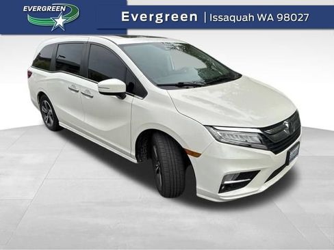 Used 2019 Honda Odyssey Touring image 1