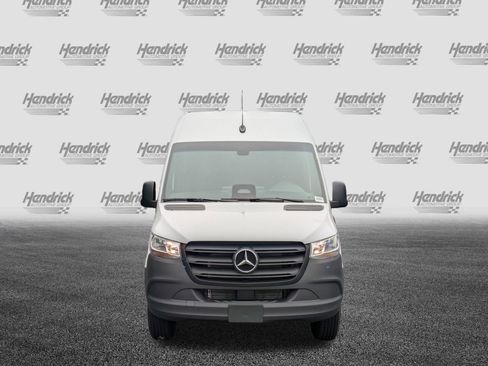 New 2025 Mercedes-Benz Sprinter 2500 image 3