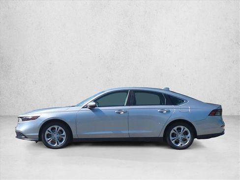 Used 2023 Honda Accord LX image 8