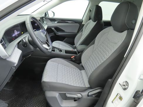 New 2026 Volkswagen Tiguan S FWD image 19