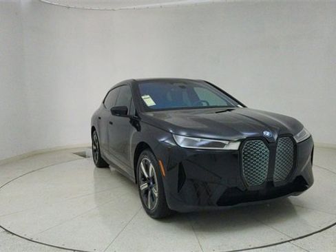 Used 2024 BMW iX xDrive50 w/ Sport Package image 63