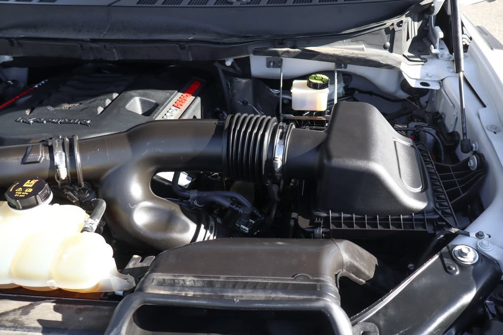 Used 2022 Ford F150 Raptor w/ Equipment Group 801A High AWD/4WD image 15