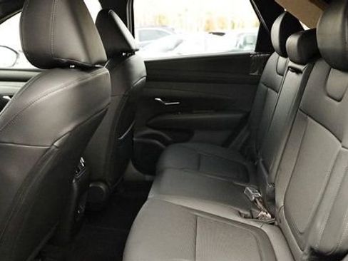 New 2026 Hyundai Tucson XRT image 16