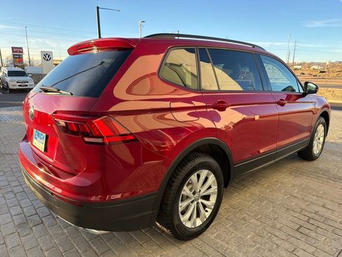 Used 2019 Volkswagen Tiguan S image 7