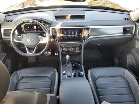 Certified 2023 Volkswagen Atlas SEL Premium image 15