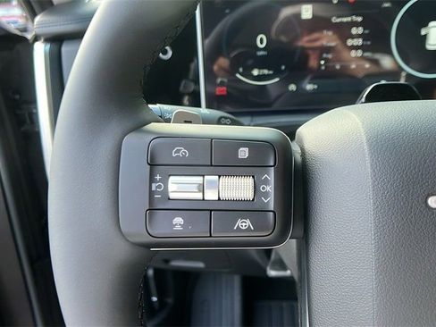 New 2025 Hyundai Santa Fe Limited FWD image 22