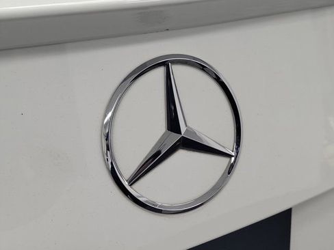 Used 2023 Mercedes-Benz C 300 Sedan image 7