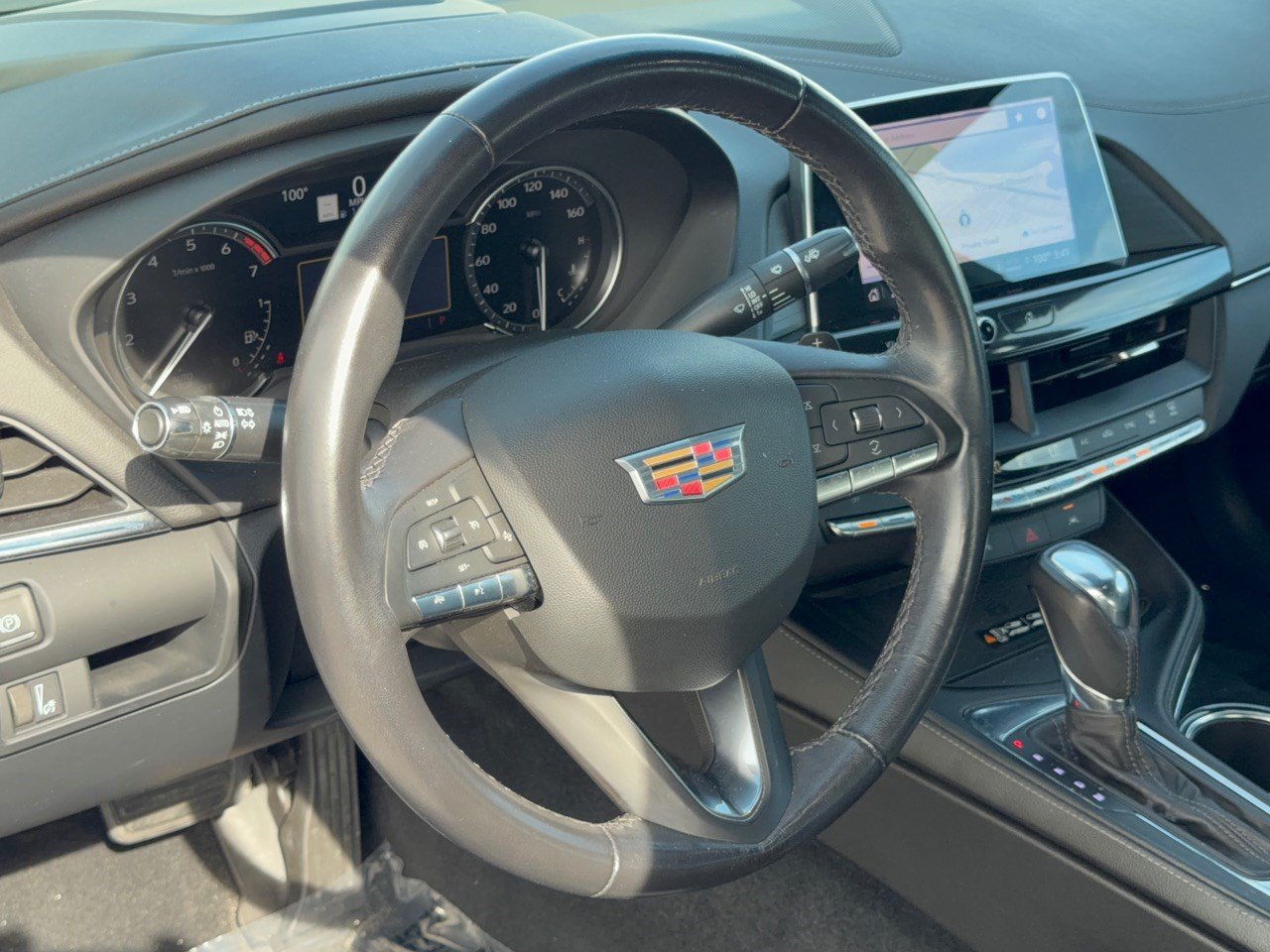 Certified 2024 Cadillac CT4 Luxury w/ Sun And Sound Package RWD image 10