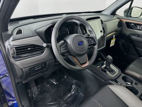 Used 2025 Subaru Forester Sport image 14