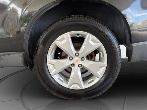 Used 2015 Subaru Forester 2.5i Limited w/ Popular Package #2 AWD/4WD image 25
