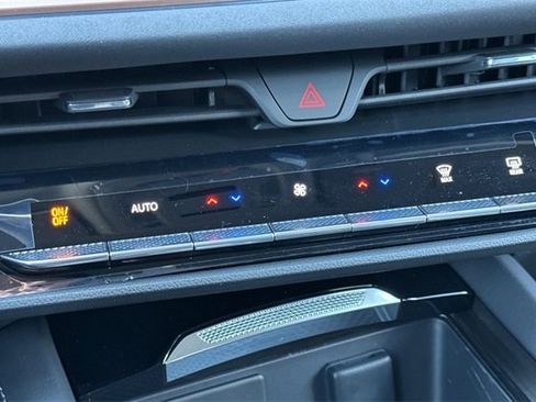 New 2025 Buick Envision Sport Touring image 18