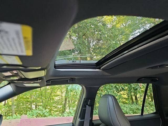 New 2026 Subaru Outback Limited AWD/4WD image 14