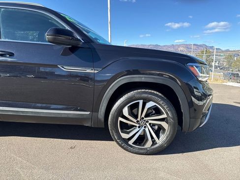 Used 2022 Volkswagen Atlas Cross Sport SEL image 31