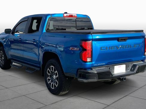 Used 2023 Chevrolet Colorado Z71 w/ Z71 Convenience Package 2 image 11