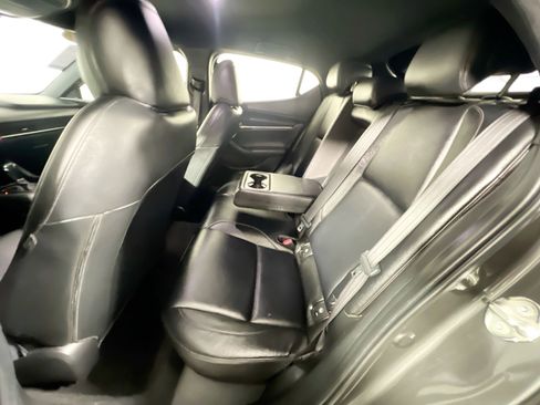 Used 2019 MAZDA MAZDA3 AWD Hatchback w/ Preferred Pkg image 28