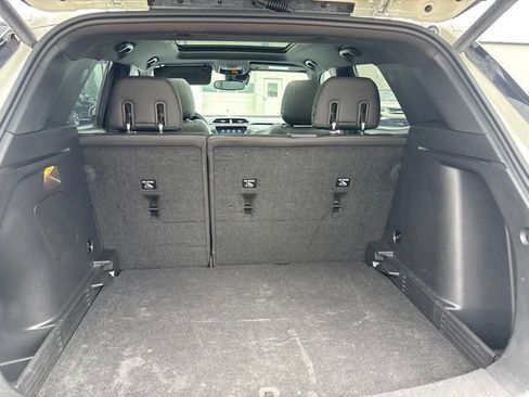 Used 2023 Chevrolet TrailBlazer ACTIV w/ Sun and Liftgate Package AWD/4WD image 8