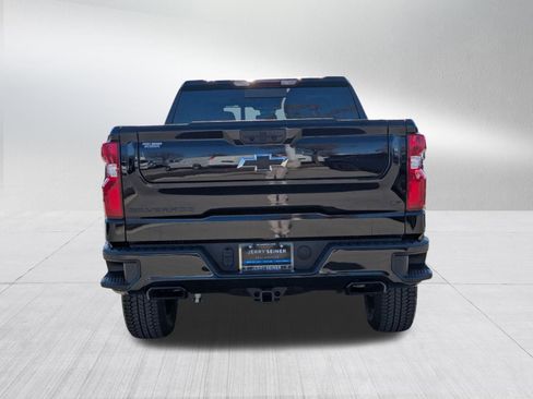 Certified 2025 Chevrolet Silverado 1500 LT Trail Boss w/ Convenience Package II image 5