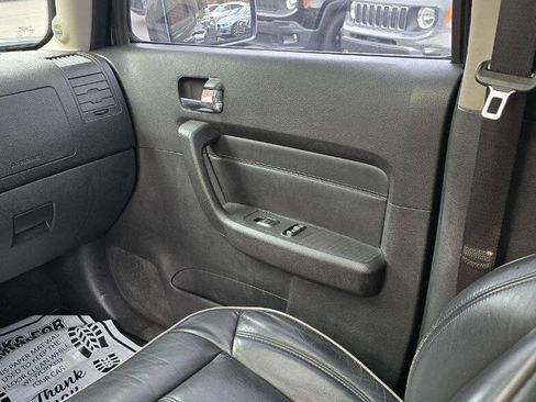 Used 2006 HUMMER H3 image 14