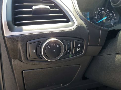 Certified 2023 Ford Edge SEL w/ Convenience Package AWD/4WD image 19