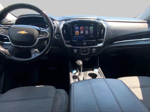 Used 2019 Chevrolet Traverse LT FWD image 15