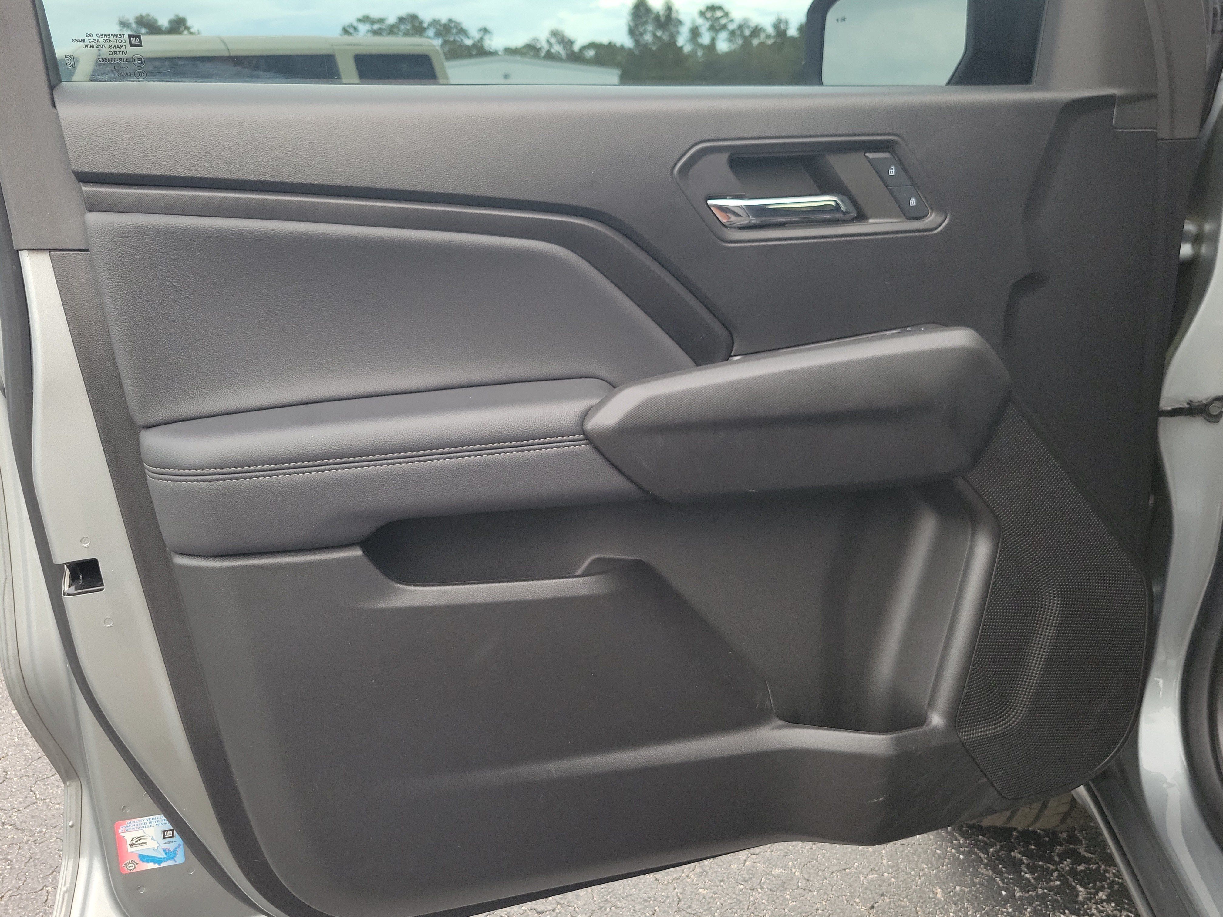 Used 2024 Chevrolet Colorado LT w/ LT Convenience Package RWD image 24