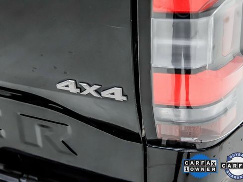 Used 2022 Nissan Frontier S w/ Technology Package image 8