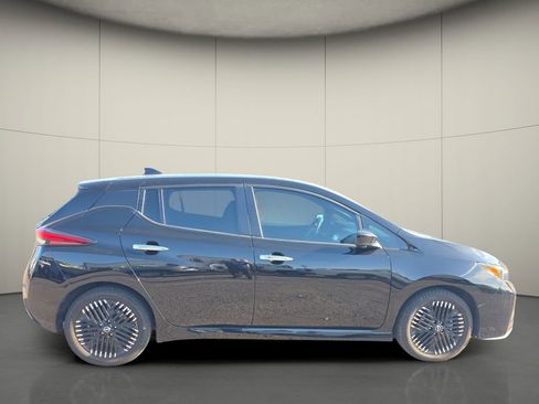 Used 2024 Nissan Leaf SV Plus image 8