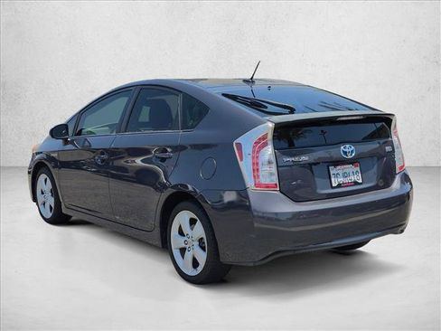 Used 2013 Toyota Prius Five w/ Appearance Pkg FWD image 8