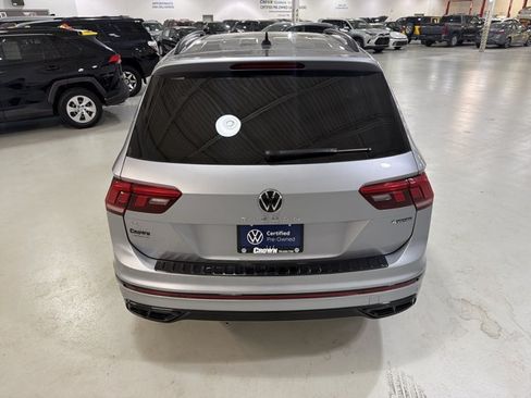 Certified 2024 Volkswagen Tiguan SE R-Line AWD/4WD image 8