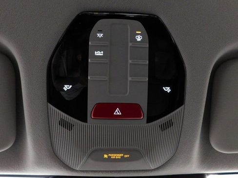 Used 2025 Kia K4 LXS image 44