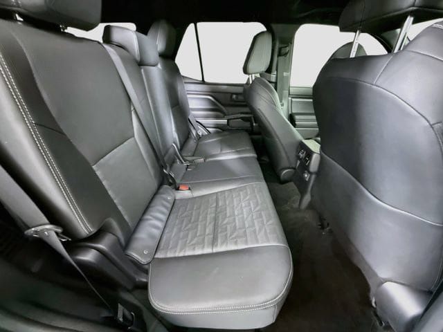 Certified 2026 Toyota 4Runner TRD Off-Road Premium AWD/4WD image 30