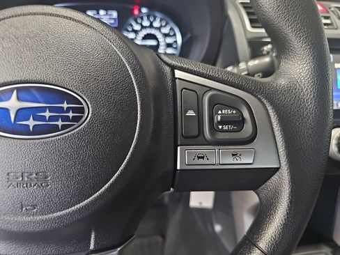 Used 2018 Subaru Forester 2.5i Premium AWD/4WD image 18