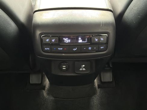 Used 2024 Hyundai Palisade SEL w/ Premium Package image 34