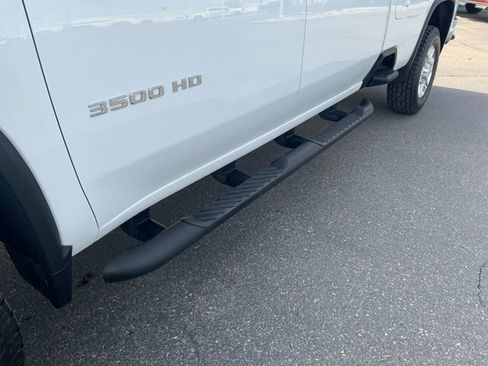 Used 2020 Chevrolet Silverado 3500 LTZ w/ LTZ Plus Package image 12