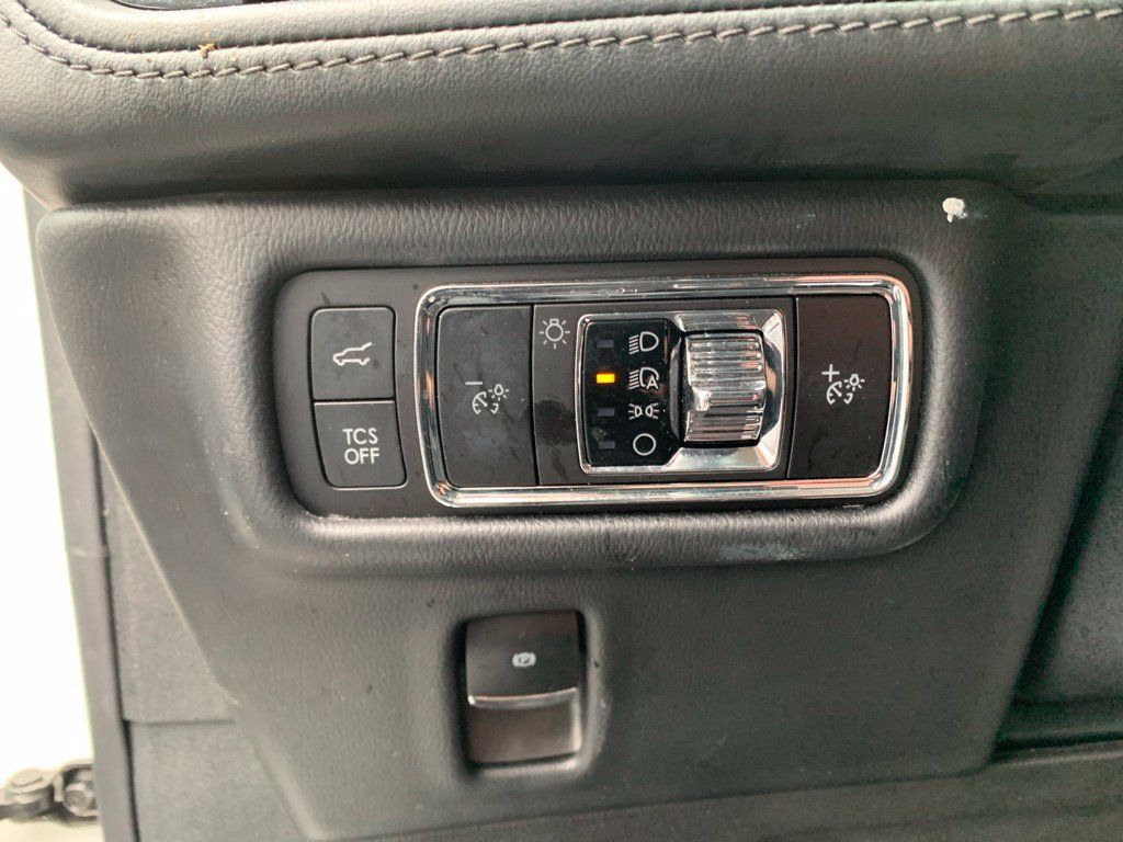 Used 2023 Lincoln Nautilus AWD w/ Premium Package image 39