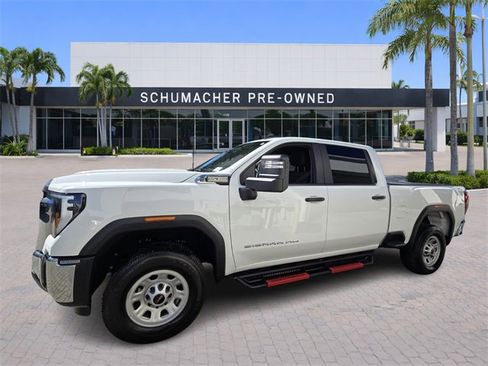 Used 2024 GMC Sierra 2500 Pro image 4