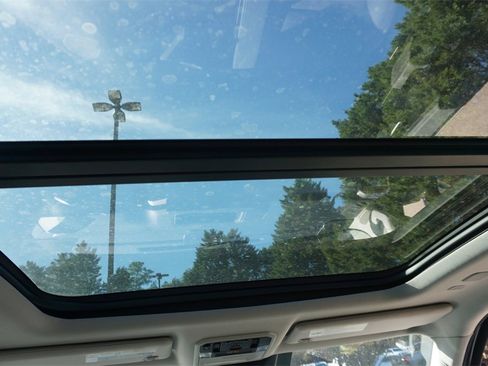 Used 2023 Toyota Tundra Limited image 15