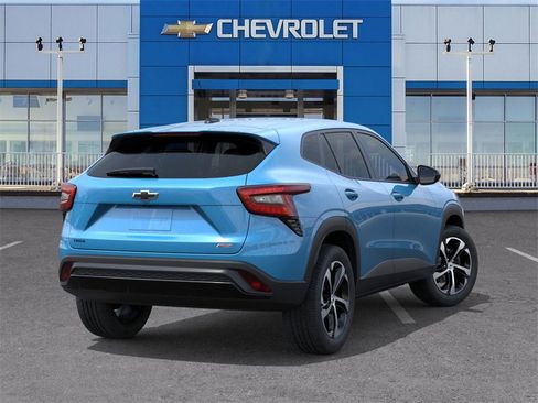 New 2026 Chevrolet Trax RS image 4