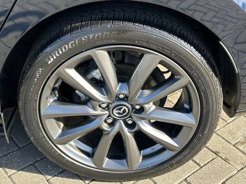 Used 2021 MAZDA MAZDA3 s image 27